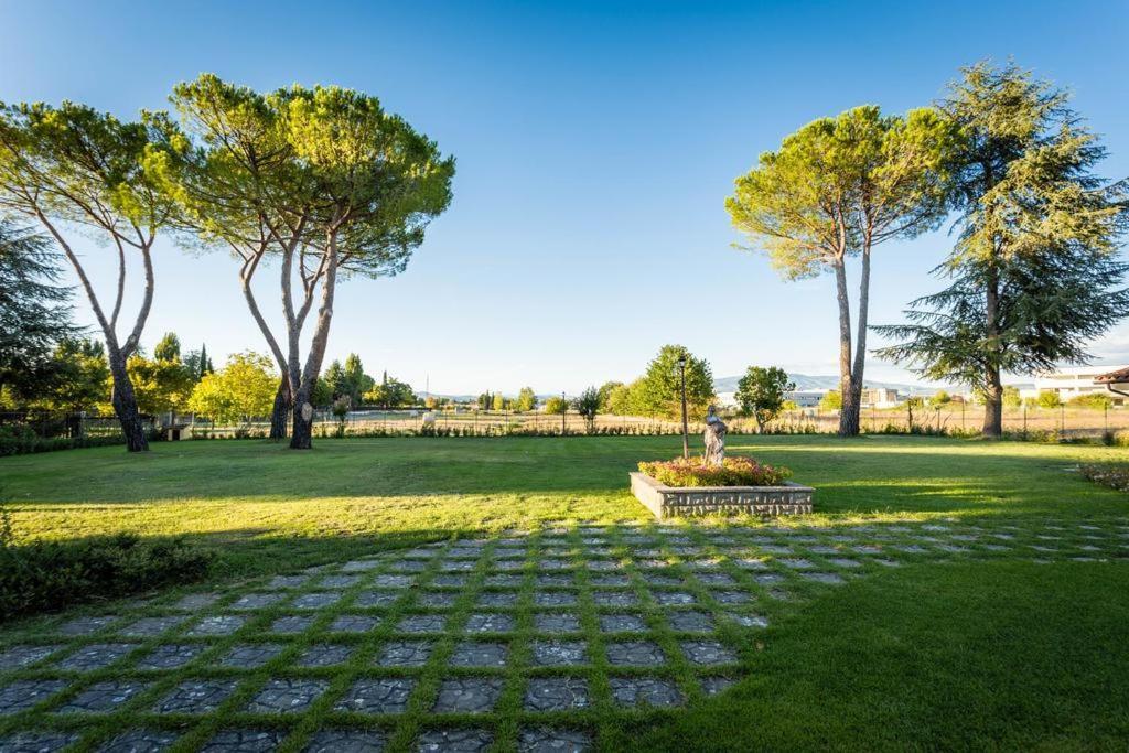 Residenza Paradisea Villa Arezzo Esterno foto